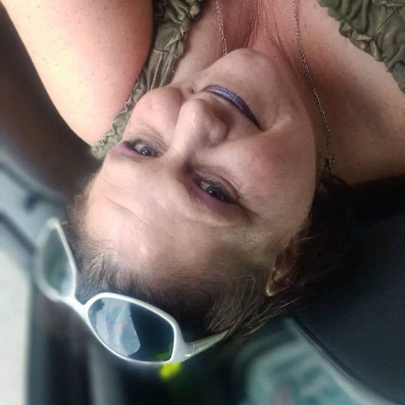 Meet your Posher, Mandy - Picture 1 of 1